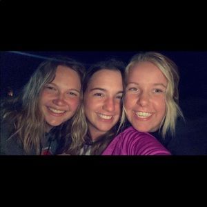 Meet your Posher, Kacey